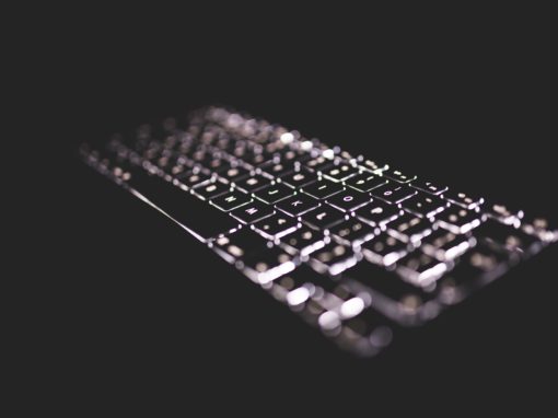 Cosa pretendere dagli “Esperti di Facebook” Cosa pretendere dagli “Esperti di Facebook”